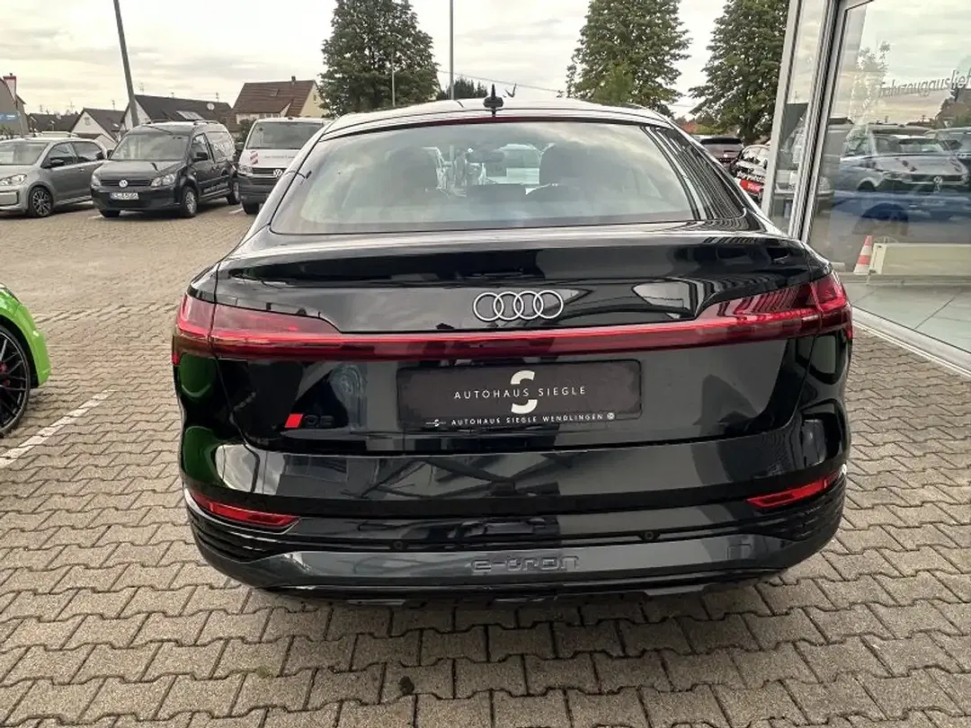 Audi Q8 e-tron - Thumbnail 6