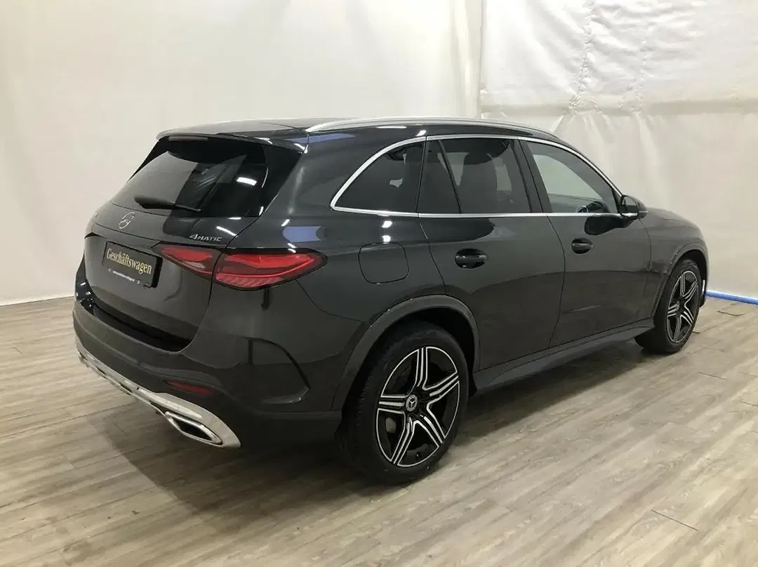 Mercedes-Benz GLC 200 - Thumbnail 4