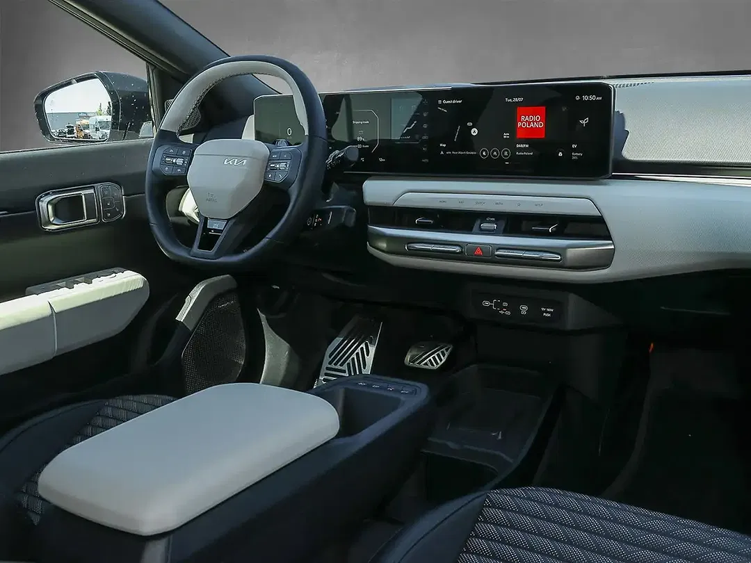 Kia EV4 - Thumbnail 7