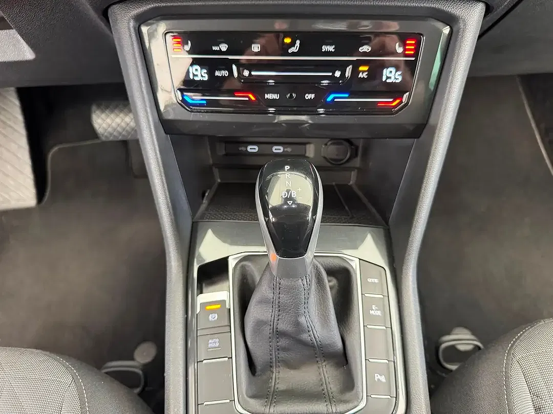 Volkswagen Tiguan - Thumbnail 7