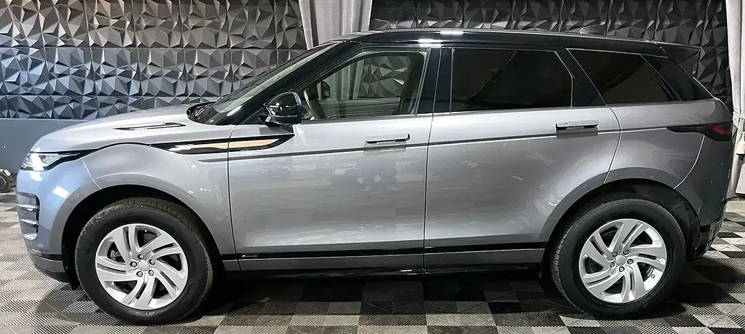 Land Rover Range Rover Evoque - Thumbnail 7