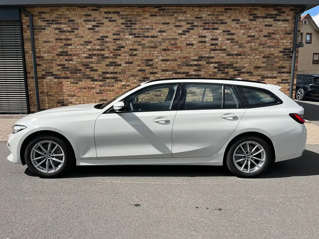 BMW 318 - Thumbnail 3