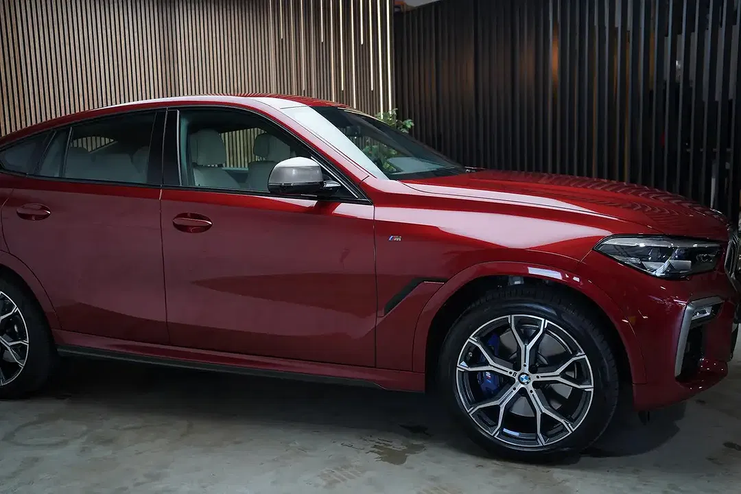 BMW X6 - Thumbnail 5