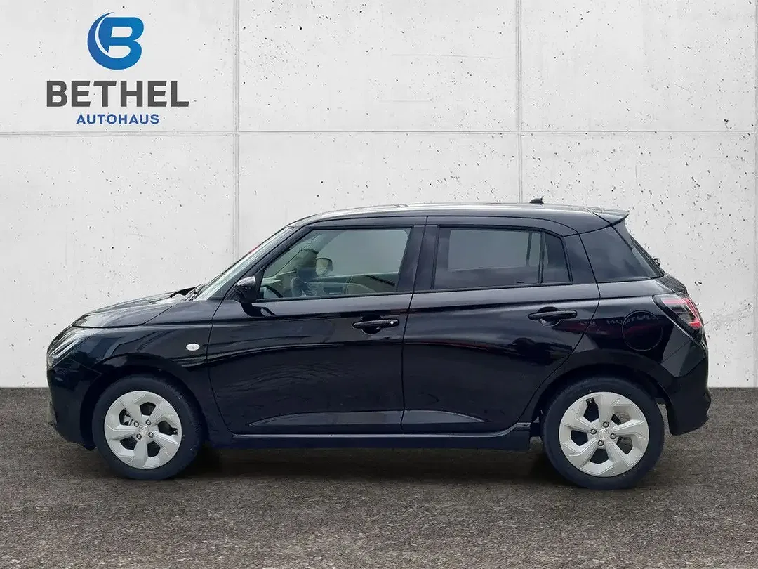 Suzuki Swift - Thumbnail 8