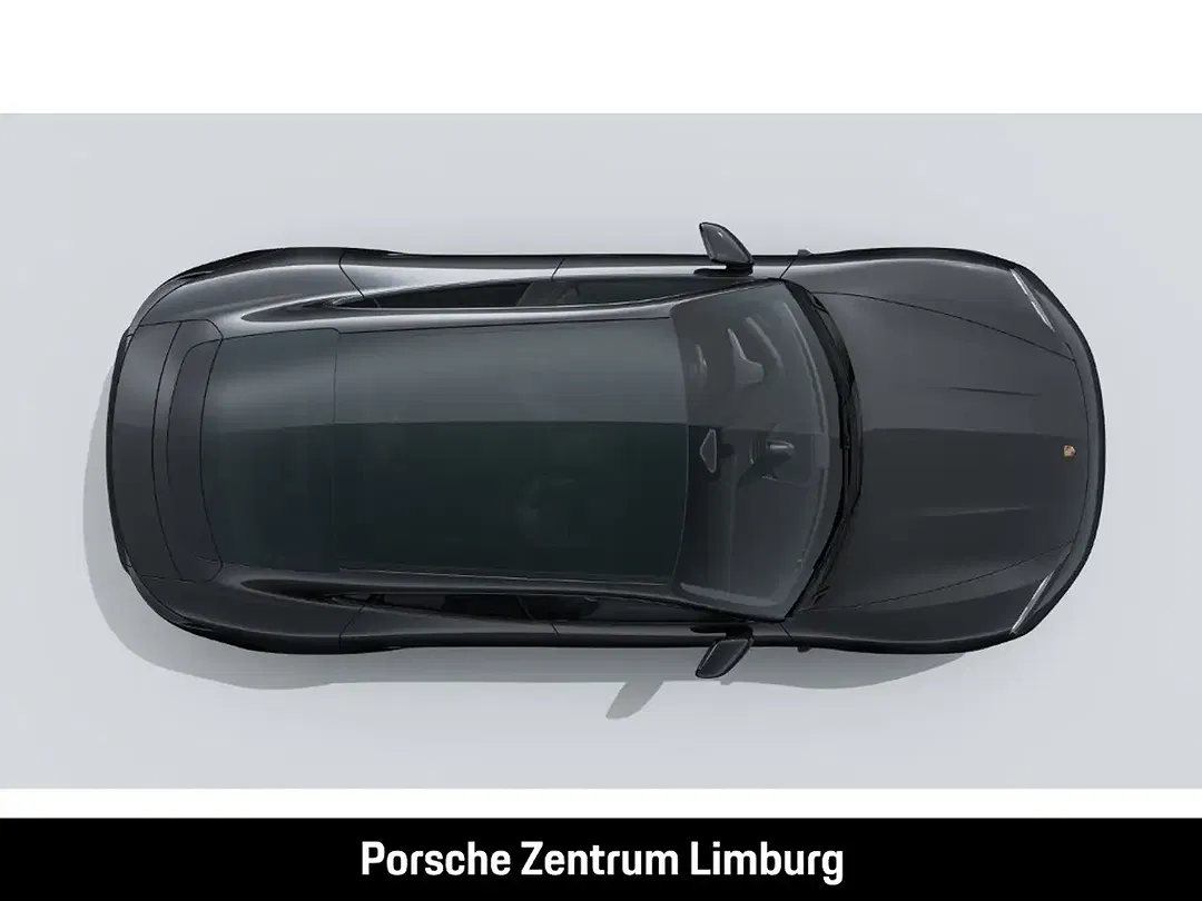 Porsche Taycan - Thumbnail 5
