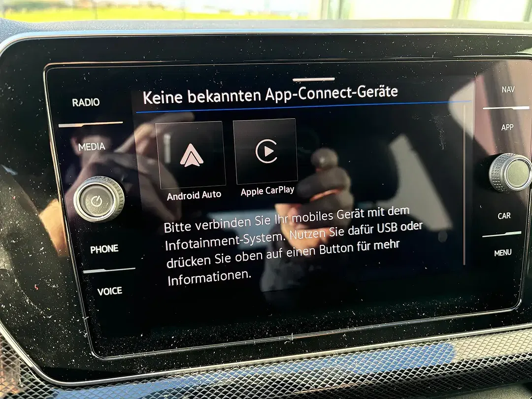 Volkswagen T-Cross - Thumbnail 7