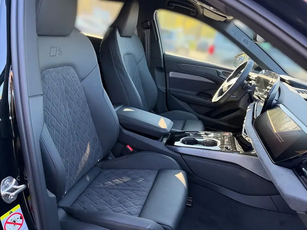 Audi A6 - Thumbnail 9