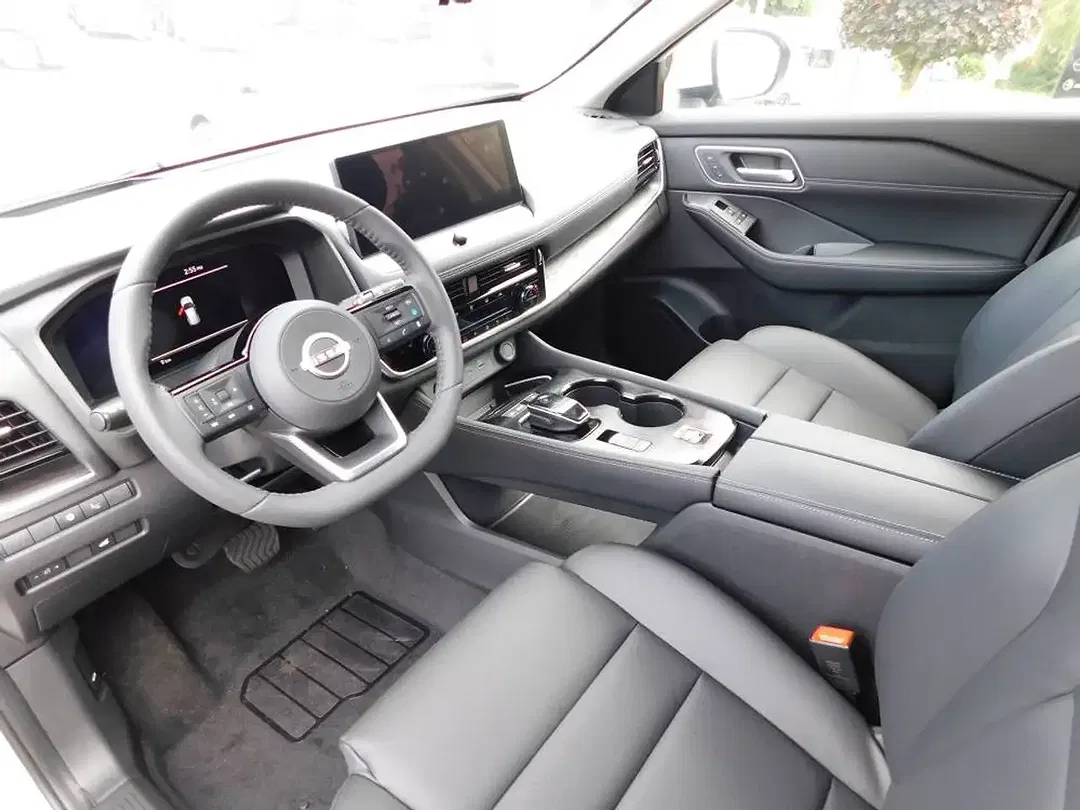 Nissan X-Trail - Thumbnail 9
