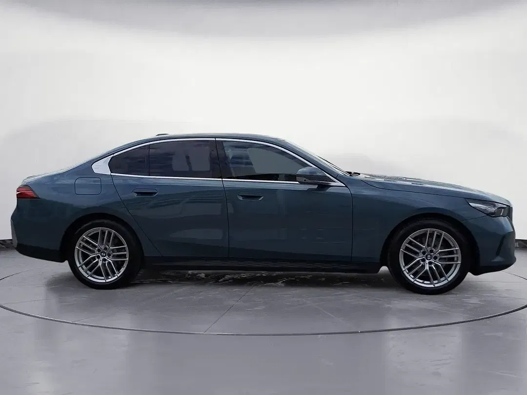 BMW 520 - Thumbnail 5