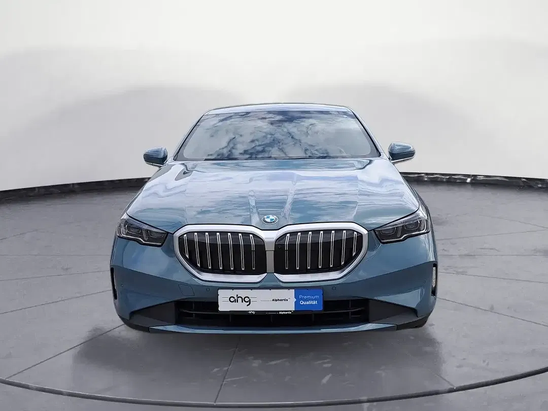 BMW 520 - Thumbnail 7