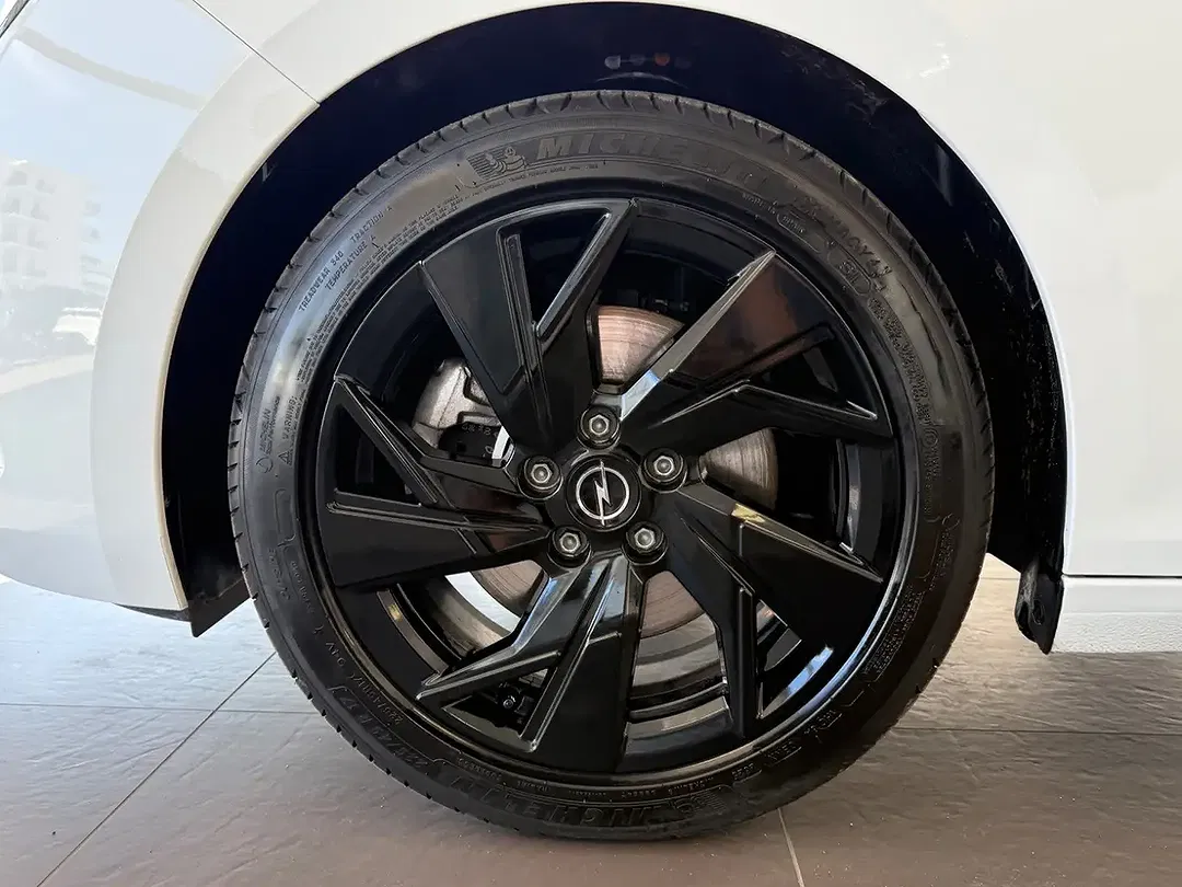 Opel Astra - Thumbnail 7