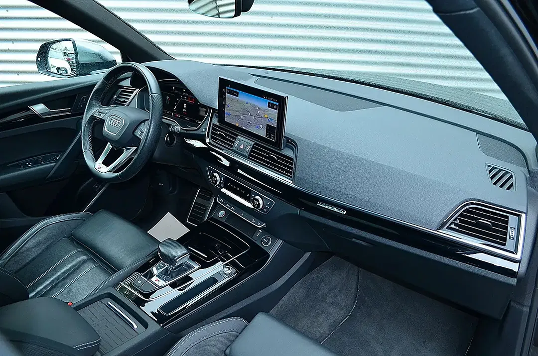 Audi SQ5 - Thumbnail 12