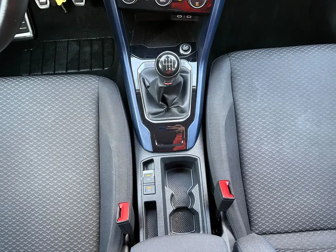 Volkswagen T-Roc United - foto 15
