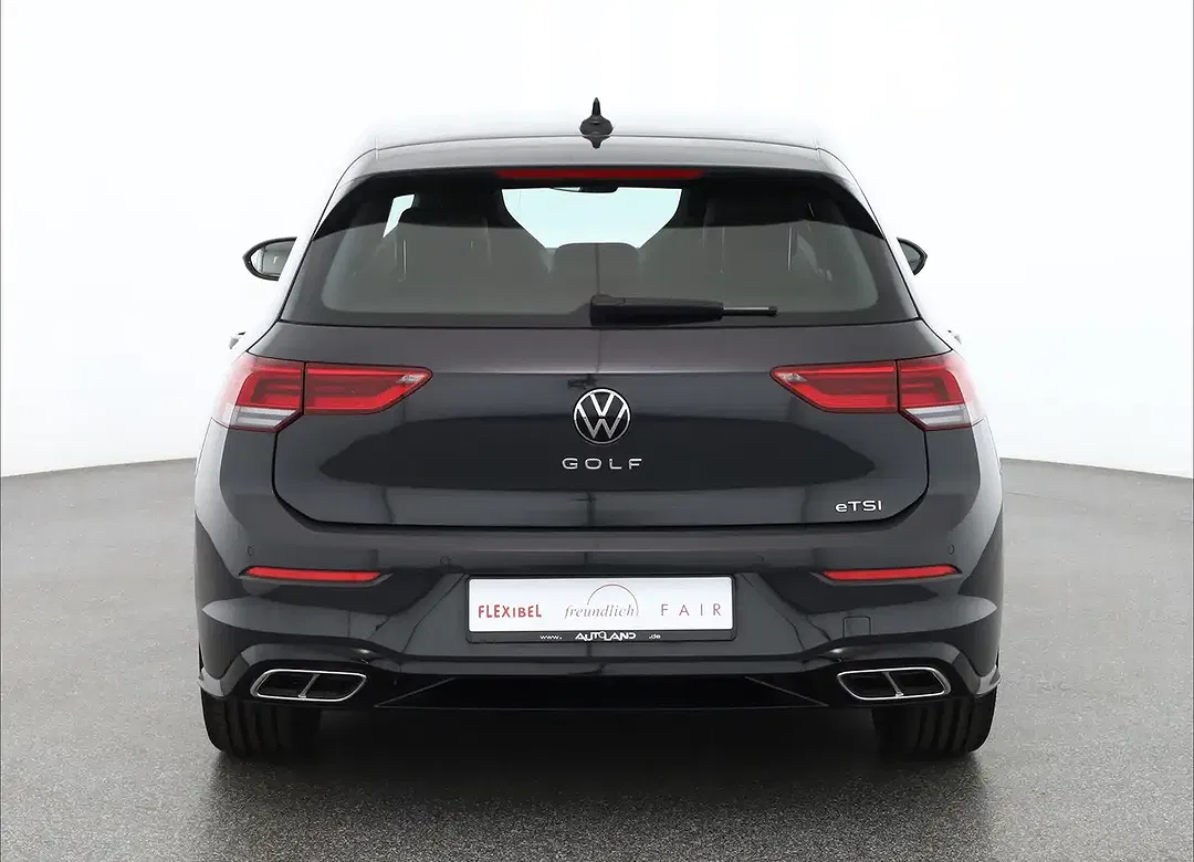 Volkswagen Golf - Thumbnail 3