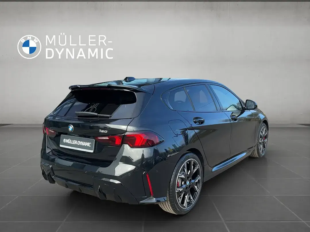 BMW 120 - Thumbnail 5