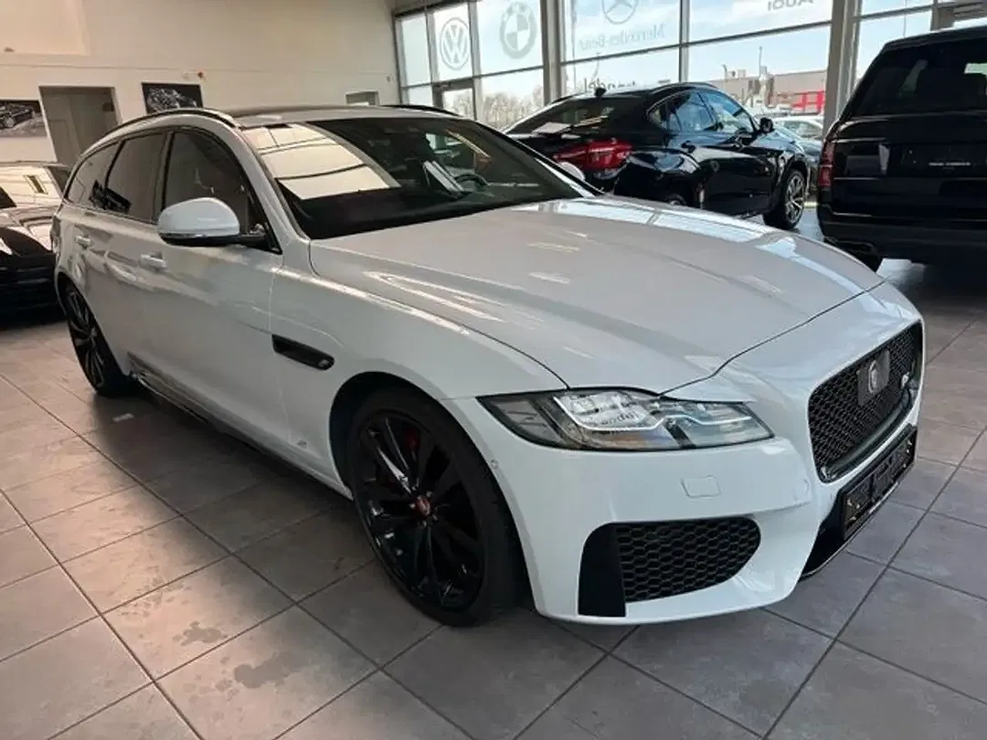Jaguar XF - Thumbnail 5