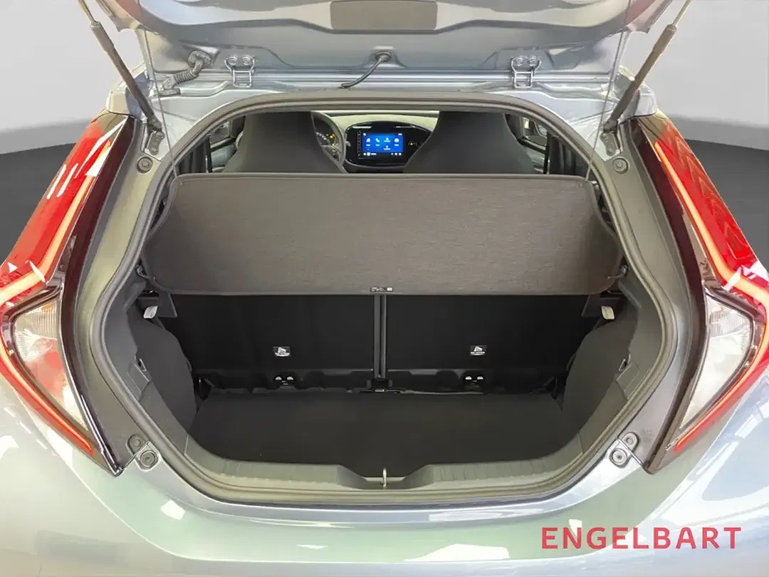 Toyota Aygo X - Thumbnail 12