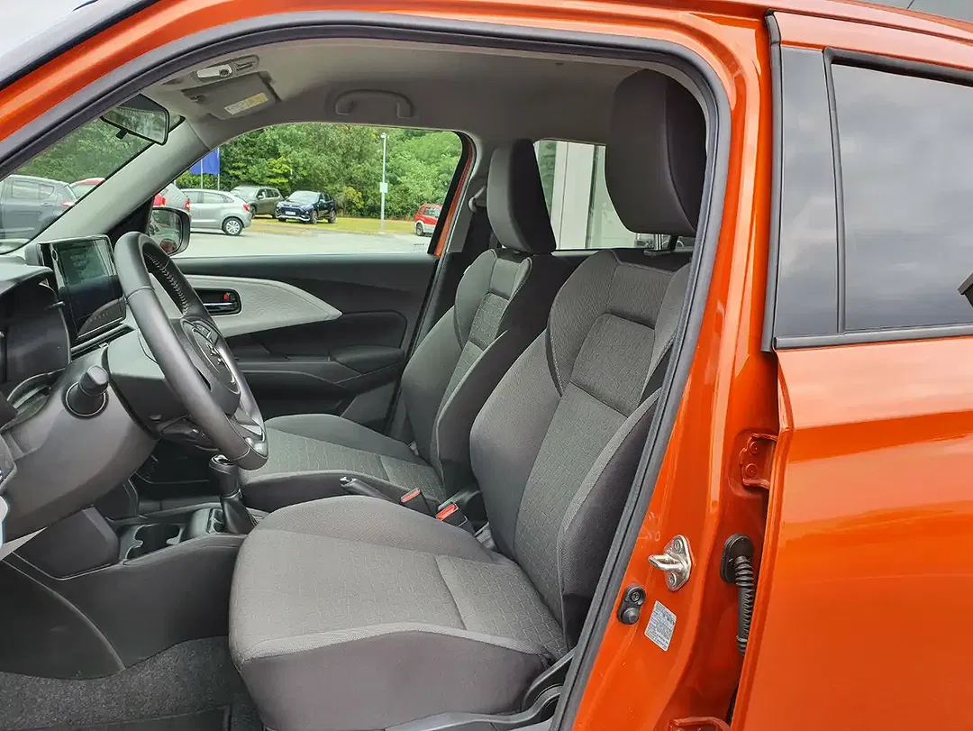Suzuki Swift - Thumbnail 17