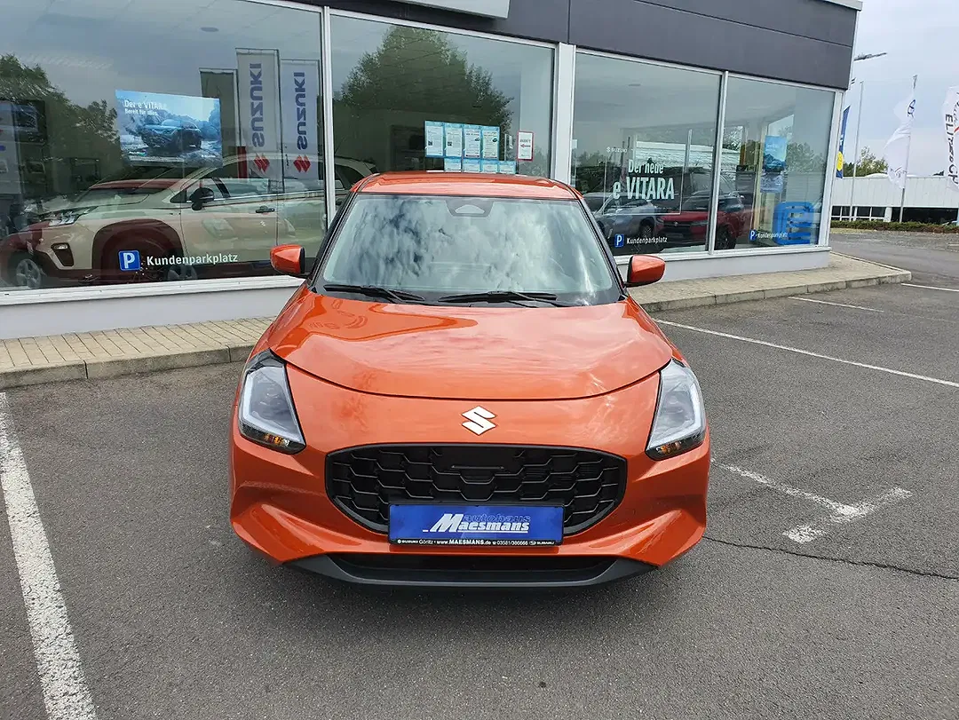 Suzuki Swift - Thumbnail 2