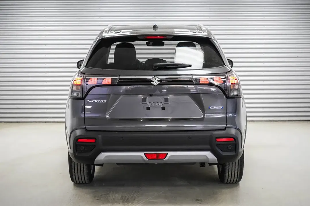 Suzuki S-Cross - Thumbnail 4