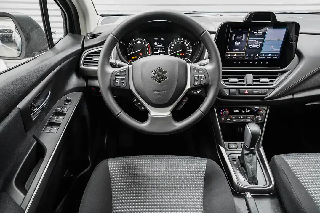 Suzuki S-Cross - Thumbnail 8