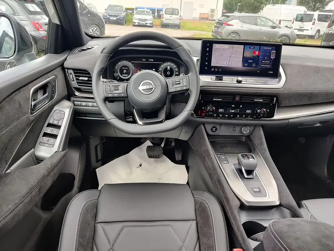 Nissan Qashqai - Thumbnail 3