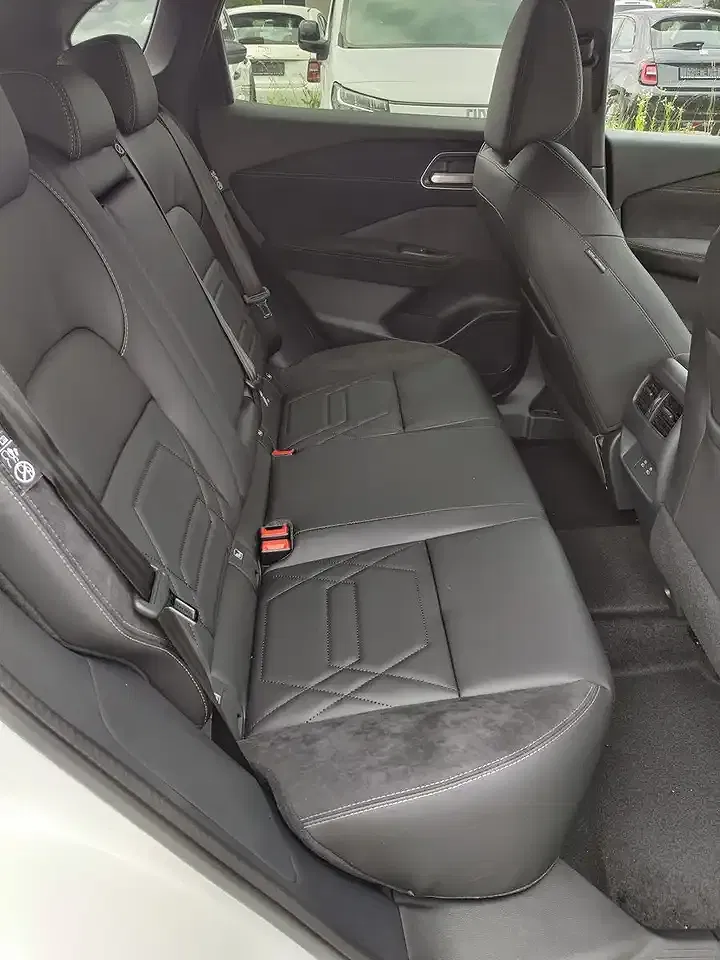Nissan Qashqai - Thumbnail 8