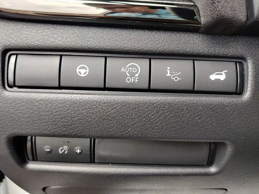 Nissan Qashqai - Thumbnail 9