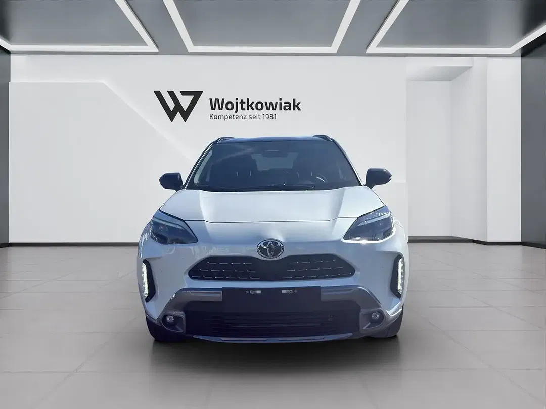 Toyota Yaris Cross - Thumbnail 4