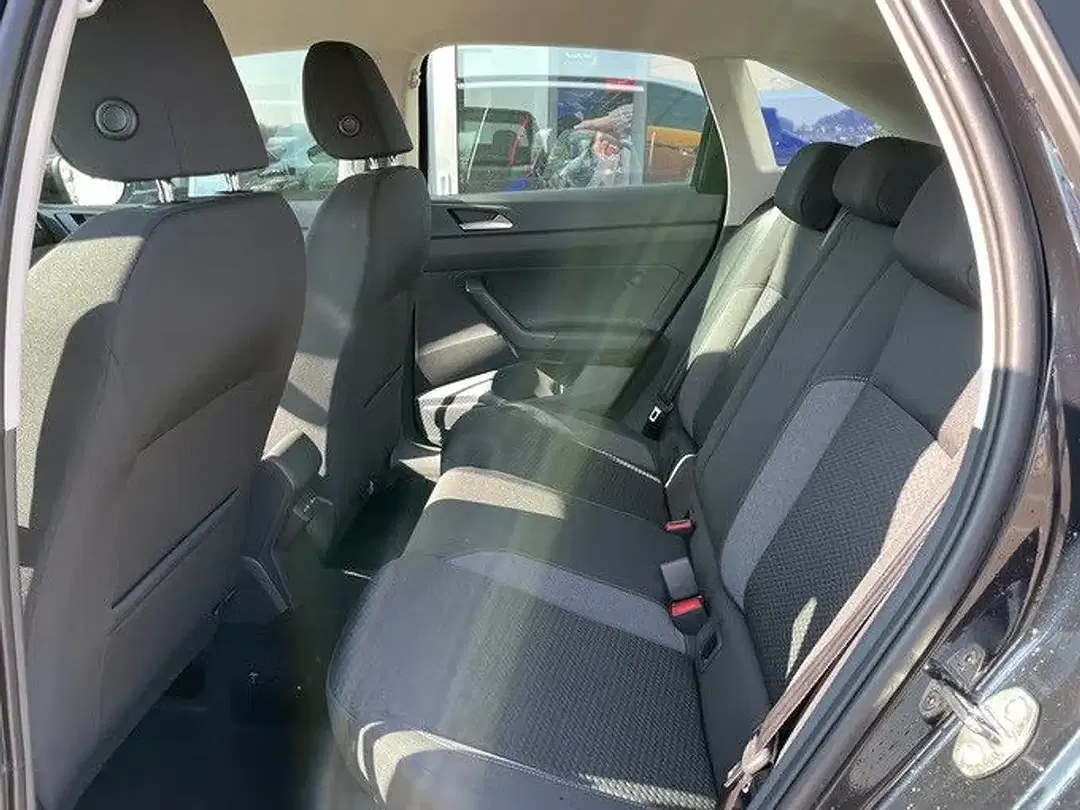 Volkswagen Taigo - Thumbnail 5