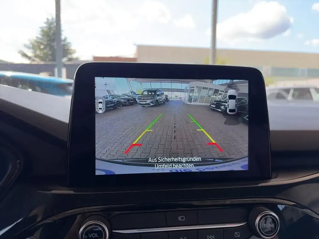 Ford Kuga - Thumbnail 5