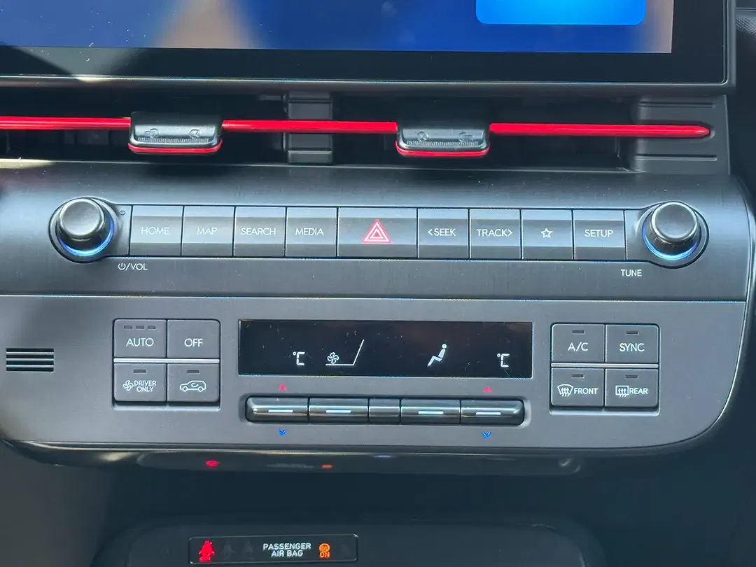 Hyundai KONA - Thumbnail 14