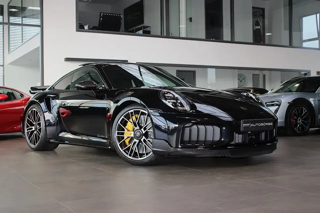 Porsche 911 - Thumbnail 13