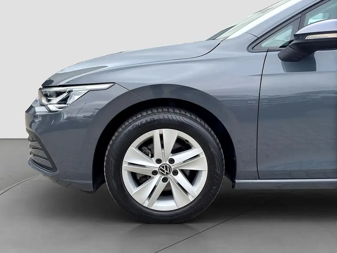Volkswagen Golf - Thumbnail 10
