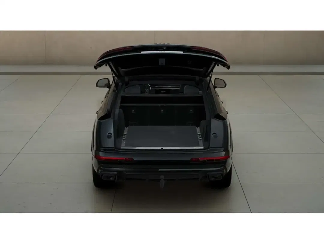 Audi Q7 - Thumbnail 9