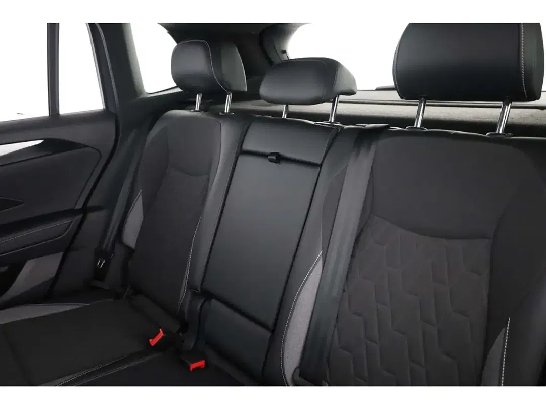 Volkswagen Tiguan - Thumbnail 10