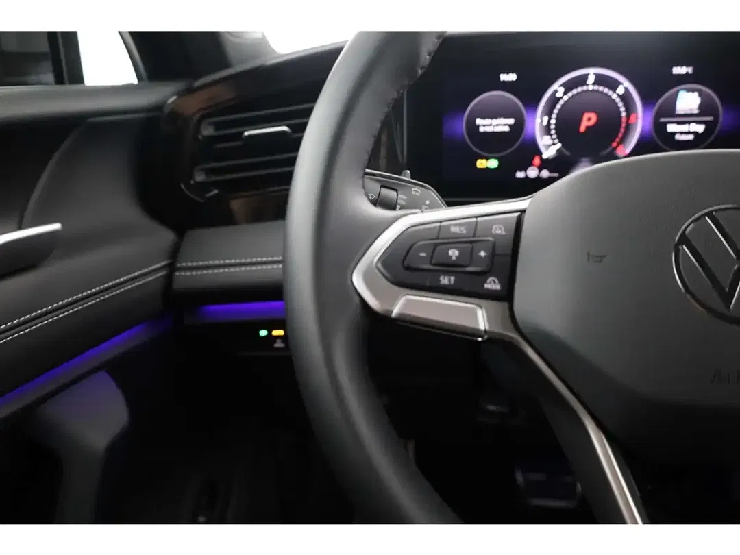 Volkswagen Tiguan - Thumbnail 13