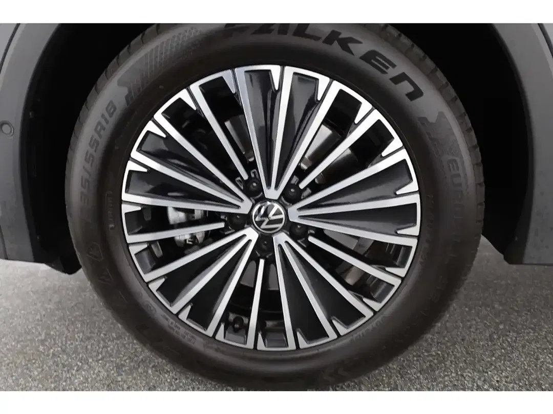 Volkswagen Tiguan - Thumbnail 7