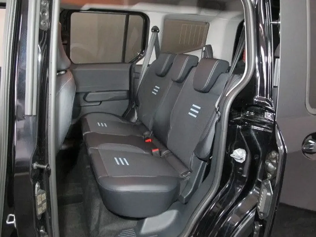 Ford Tourneo Courier Active - foto 15