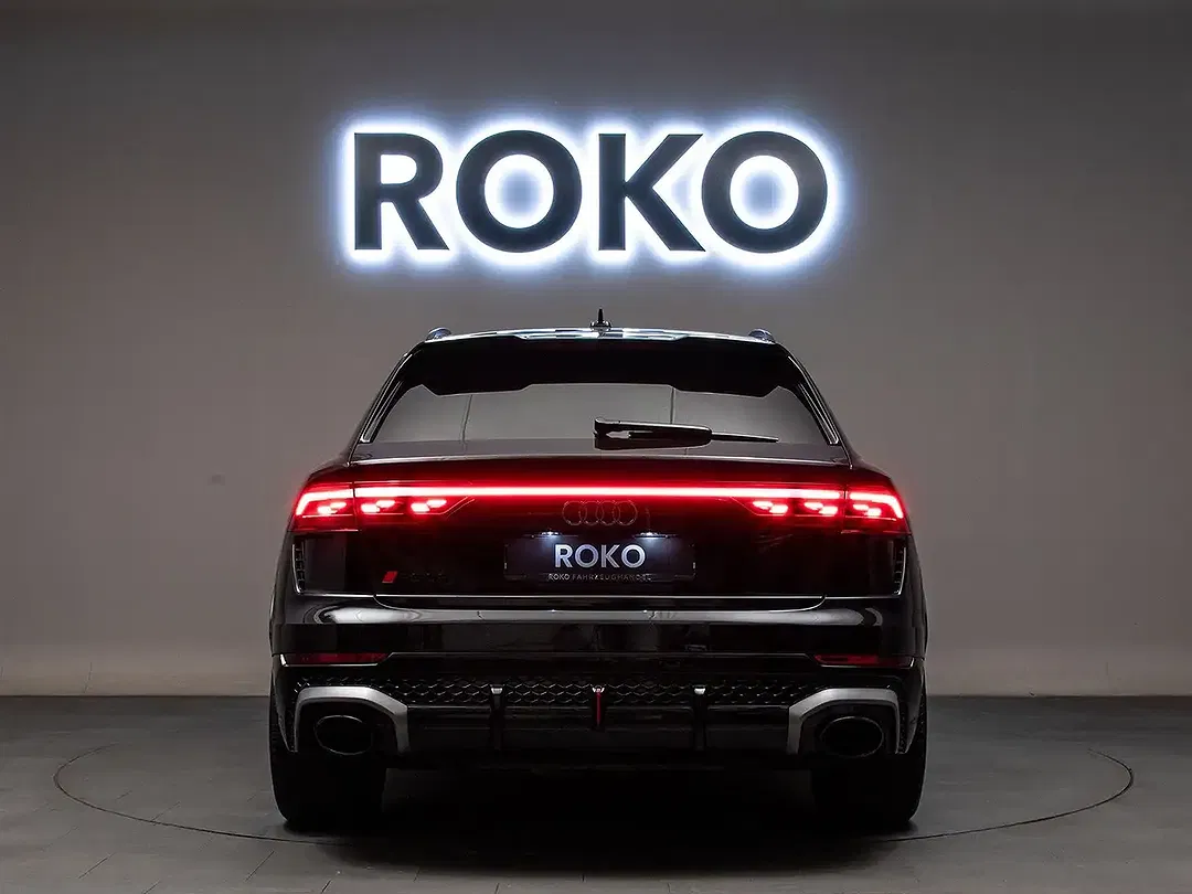 Audi RS Q8 - Thumbnail 6