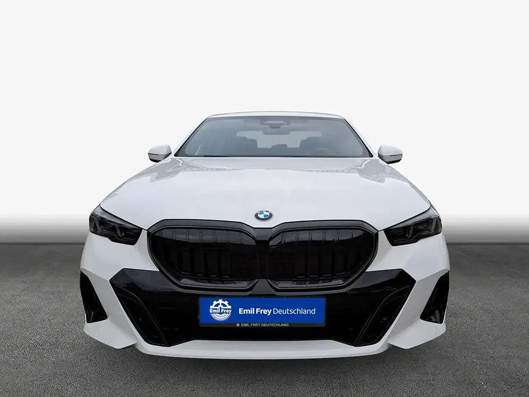BMW 520 - Thumbnail 3