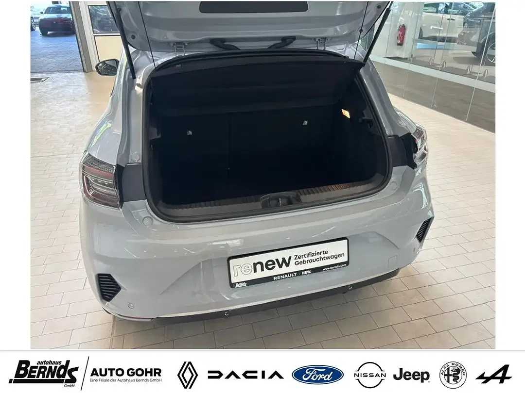 Renault Clio - Thumbnail 6
