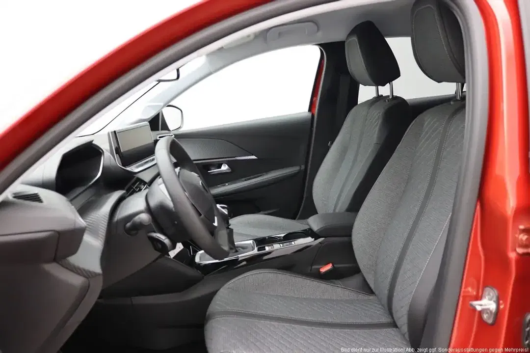 Peugeot 208 - Thumbnail 10