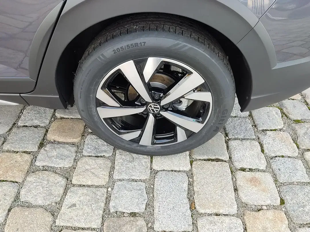 Volkswagen Taigo - Thumbnail 11