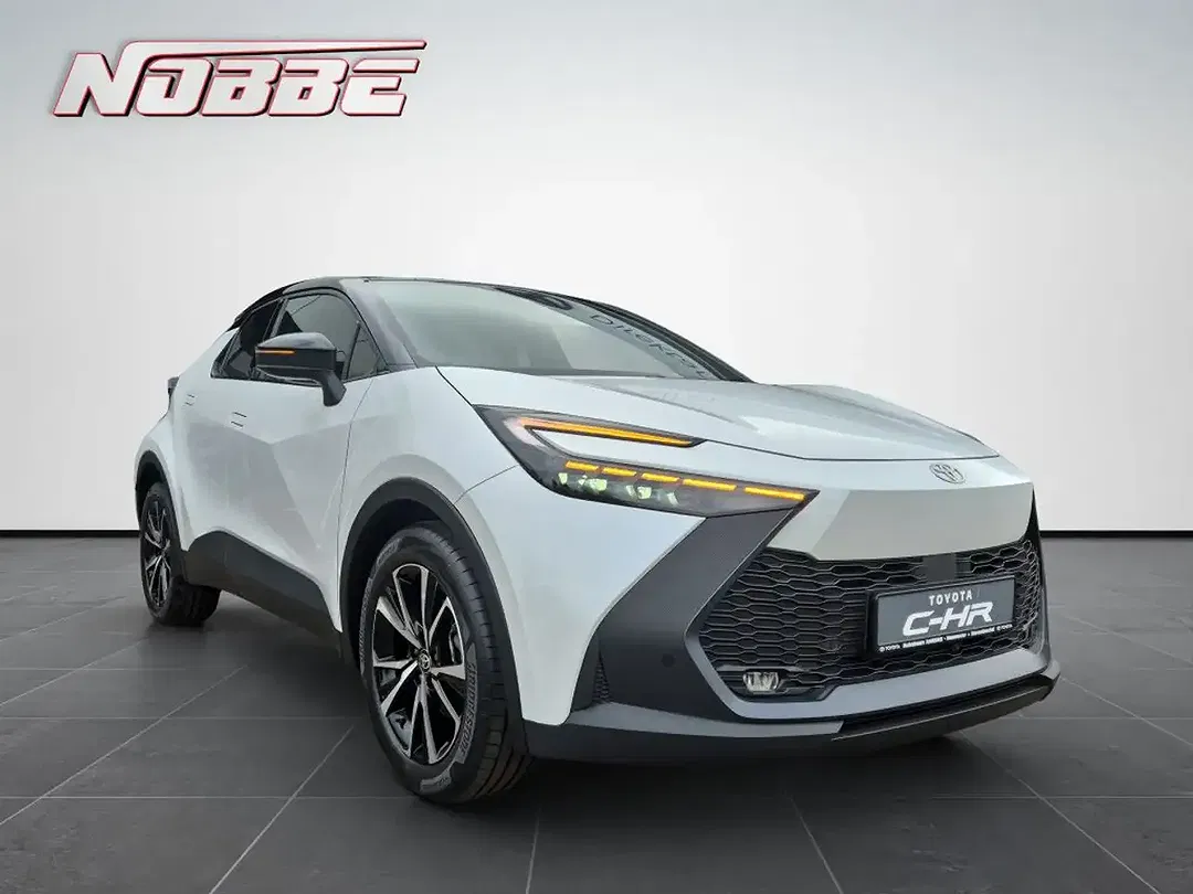 Toyota C-HR - Thumbnail 7
