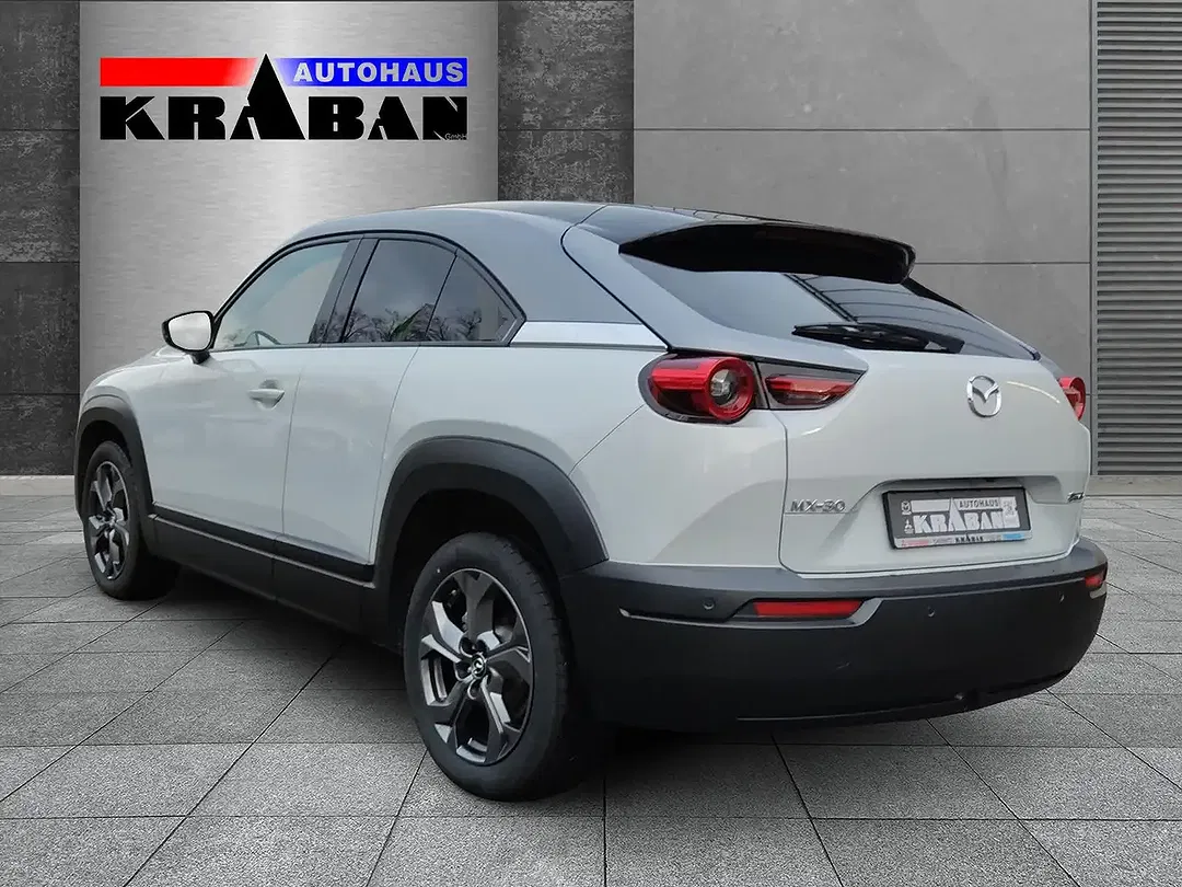 Mazda MX-30 - Thumbnail 4