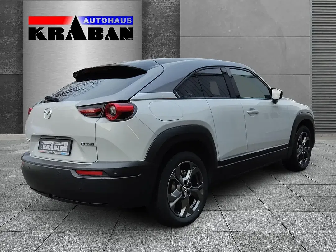 Mazda MX-30 - Thumbnail 5