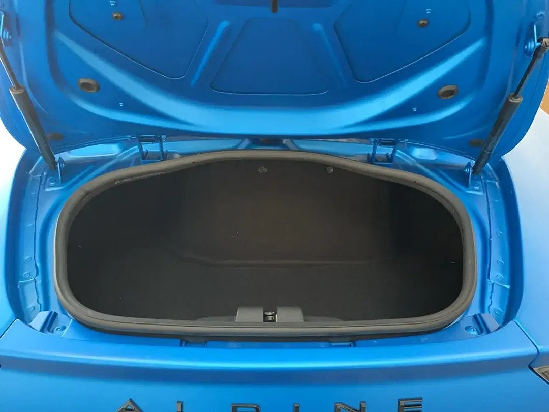 Alpine A110 - Thumbnail 13