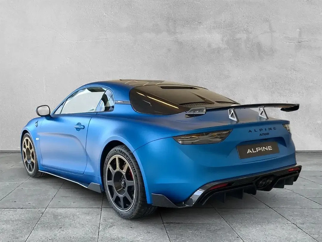 Alpine A110 - Thumbnail 4