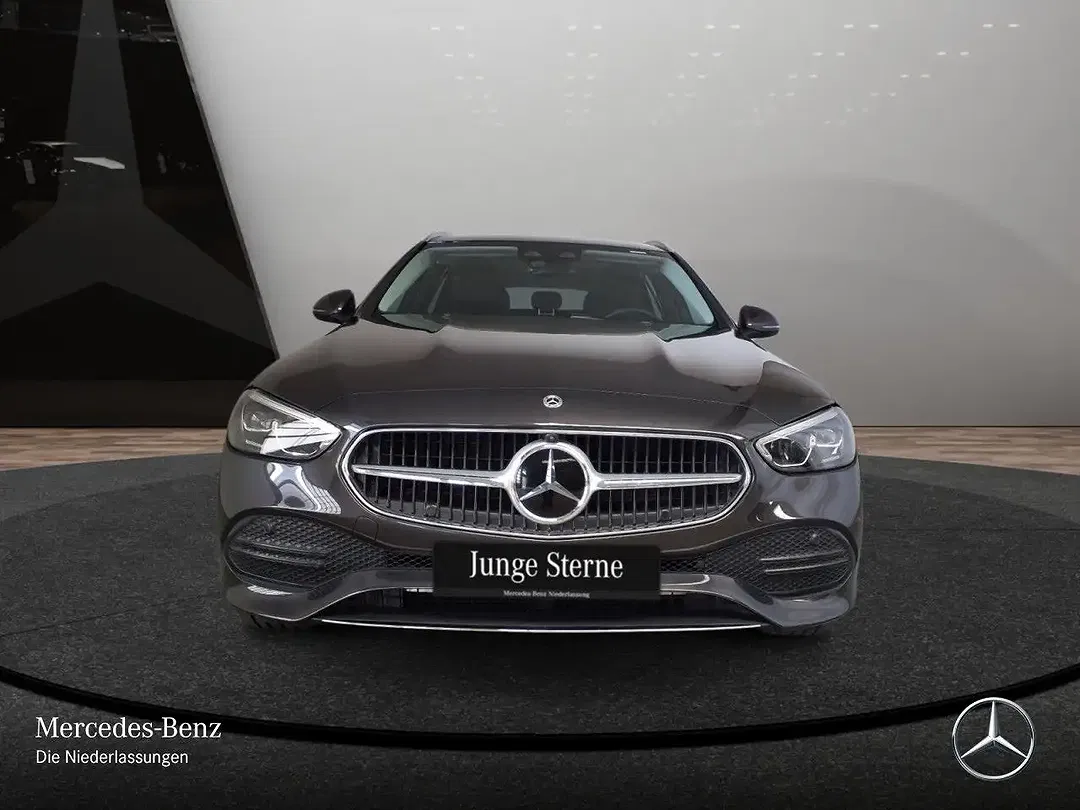 Mercedes-Benz C 300 - Thumbnail 2